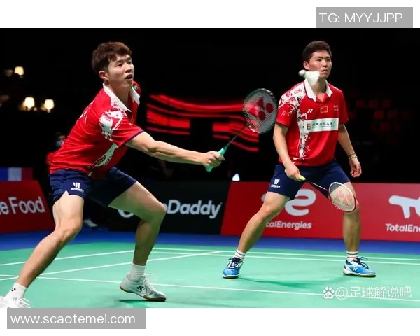 武汉羽毛球队在世锦赛中的灵活性展现与战术分析 武汉羽毛球队在世锦赛中的灵活性展现与战术分析
