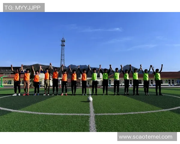 黄军专访：从绿茵场到人生舞台的足球旅程回顾与展望